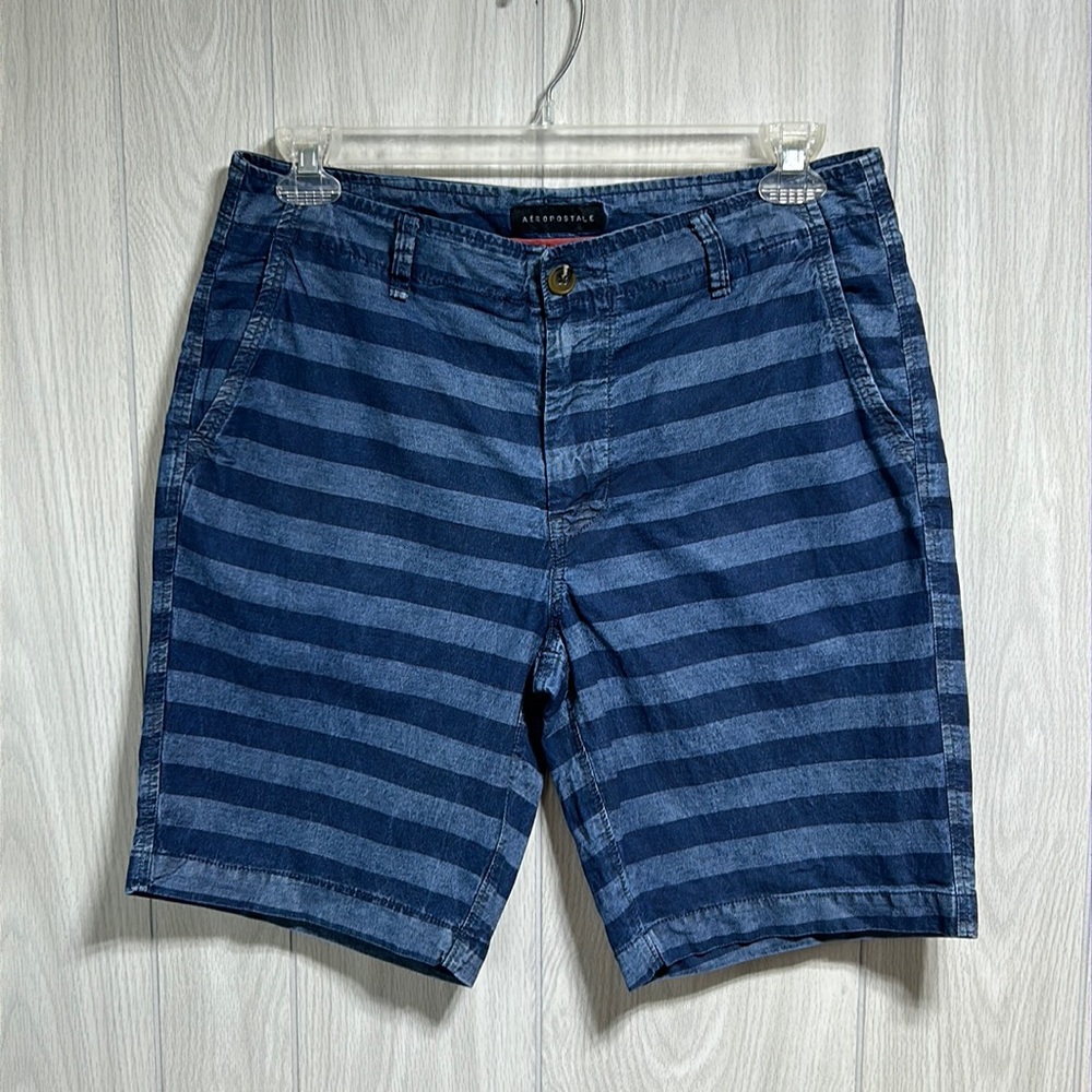 Aeropostale blue striped shorts size 33